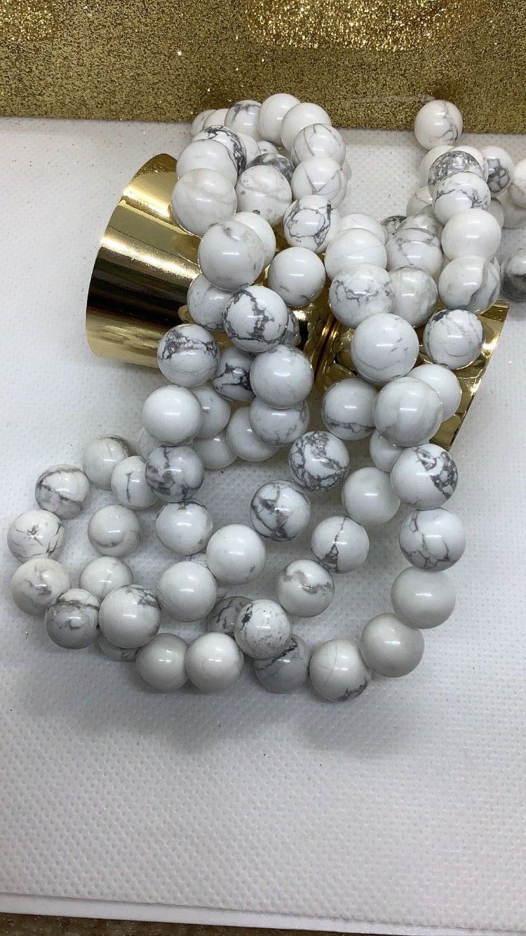12mm Smooth white silver Howlite bead strand