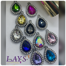 Load image into Gallery viewer, Bling Teardrop charms- black base
